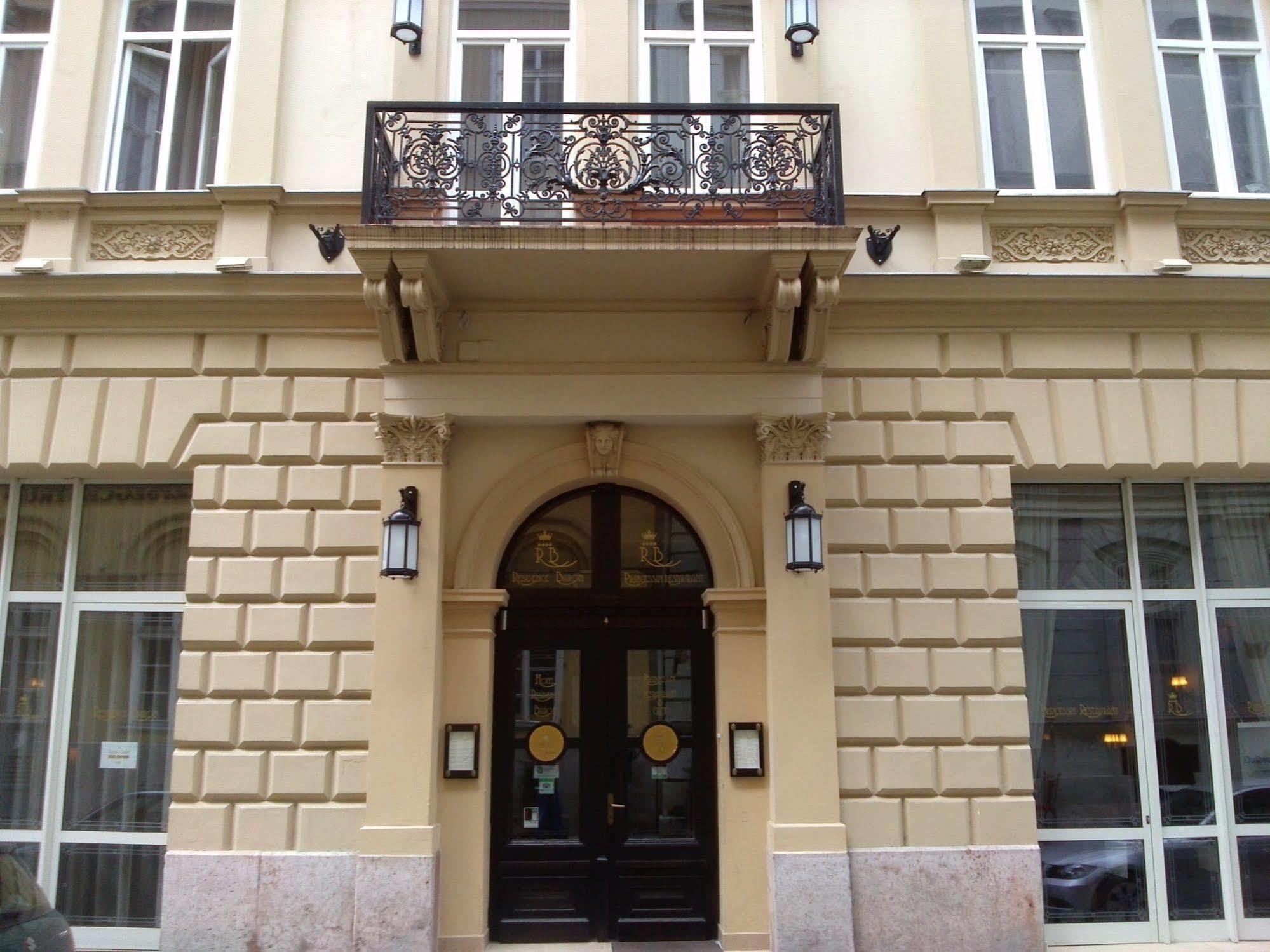Hotel residencia Baron Budapest Exterior foto