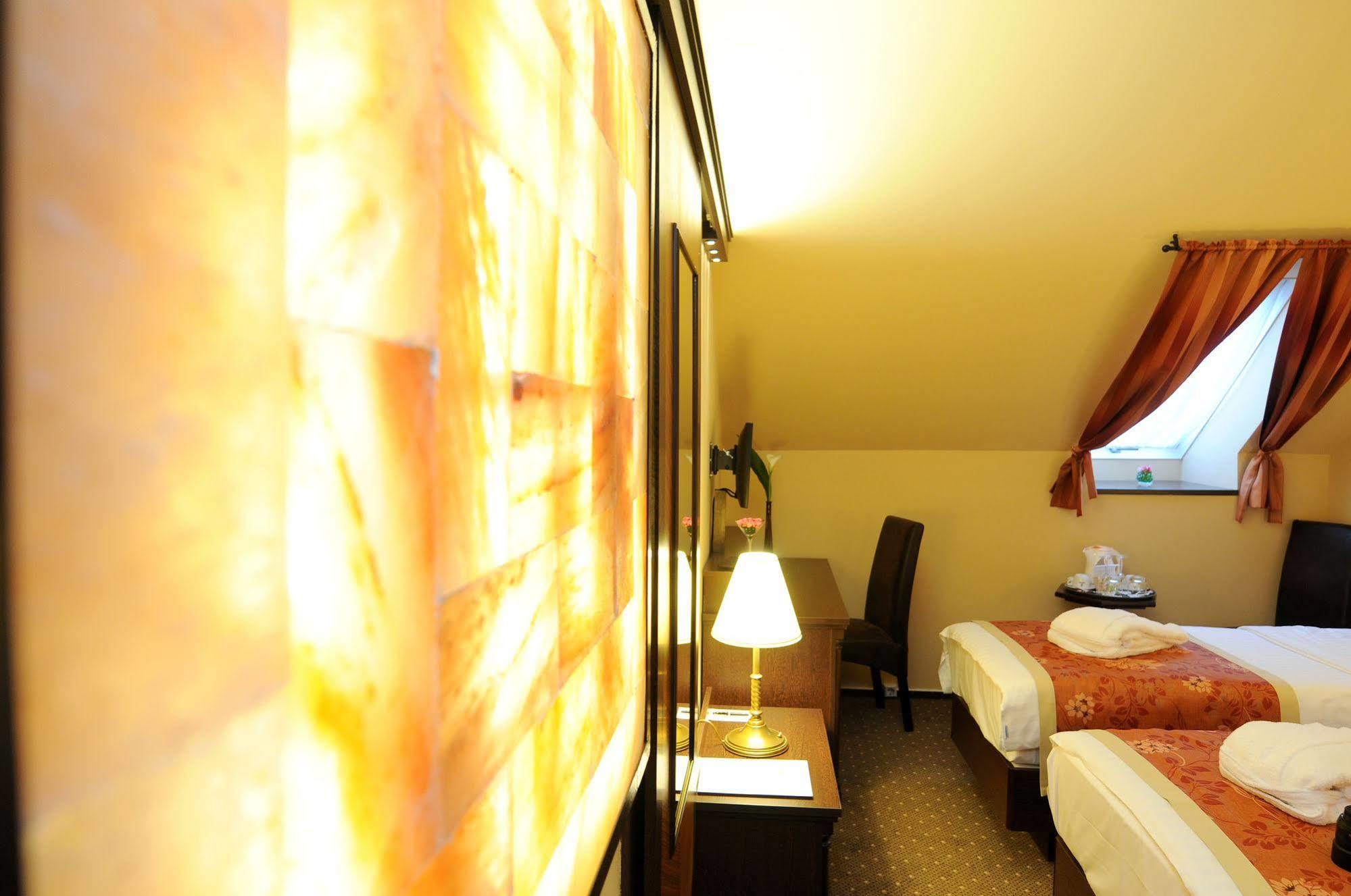Hotel residencia Baron Budapest Exterior foto